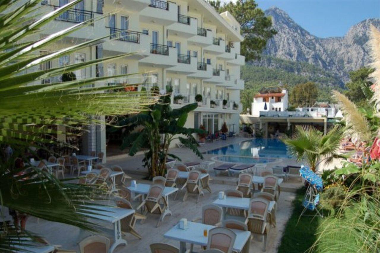 Endam Garden Hotel بيلديبي المظهر الخارجي الصورة
